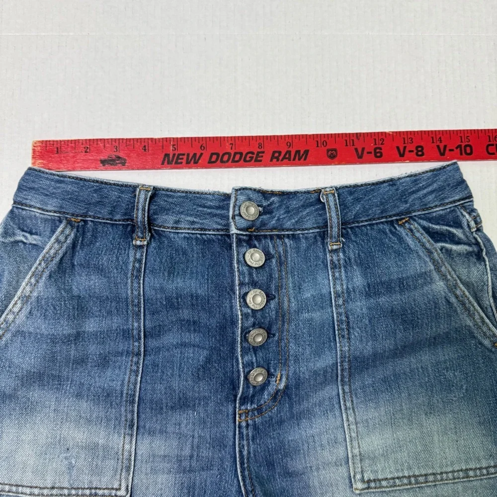 Free People We The Free Jesse Carpenter High Rise Denim Shorts Women's Size 29 - Picture 4 of 7